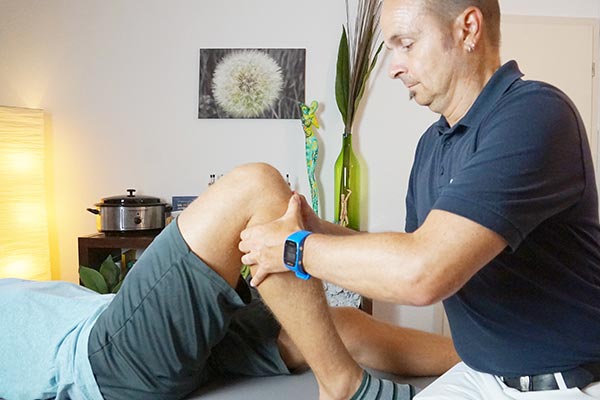 Physiotherapie am Knie Stefan Heck